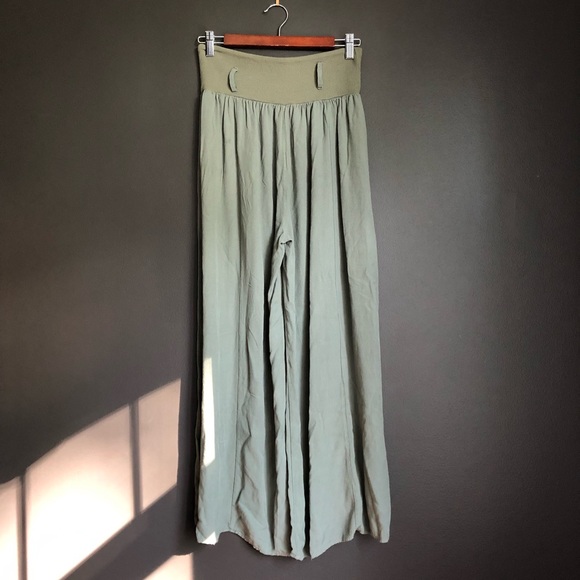 Wide Leg Pants - Picture 3 of 5